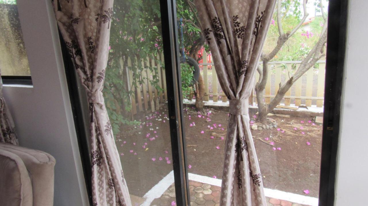 Retreat Chalets, The Nest, At Sparsh Resorts, Karjat Buitenkant foto