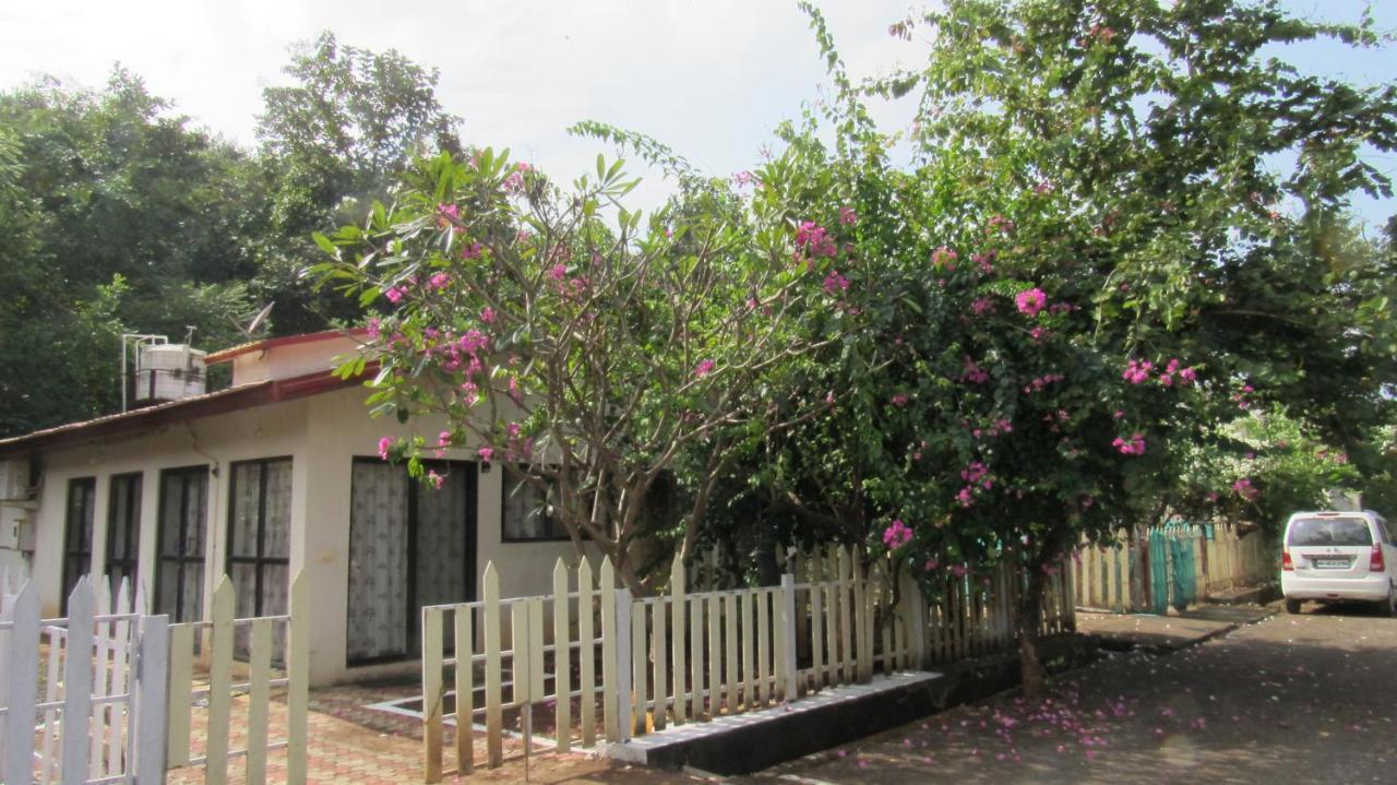 Retreat Chalets, The Nest, At Sparsh Resorts, Karjat Buitenkant foto