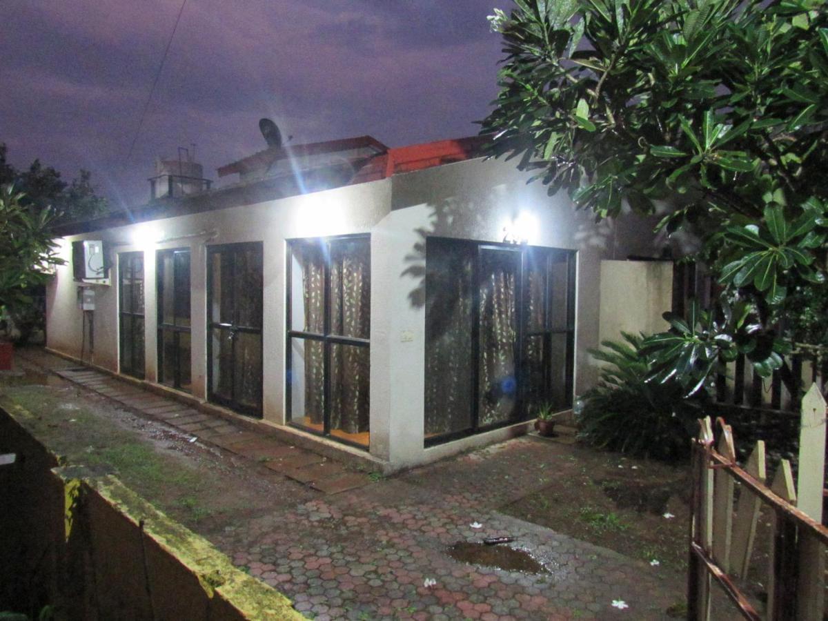 Retreat Chalets, The Nest, At Sparsh Resorts, Karjat Buitenkant foto